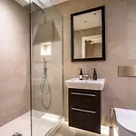 107 @ Ryedale House Apartment *