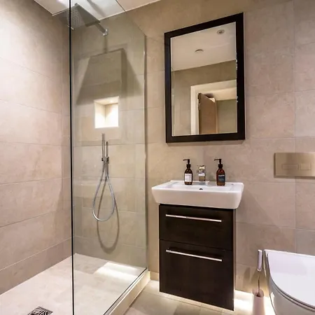 107 @ Ryedale House Appartamento *